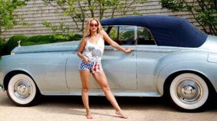 A Girls Guide To Cars | Celebrity Car Love: Beyoncé'S Cool Car Collection - Sbc Beyonce