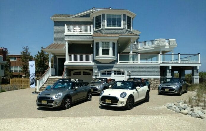 A Girls Guide To Cars | Mini Makes The Case For Going Topless At The Jersey Shore - Sbcmini6