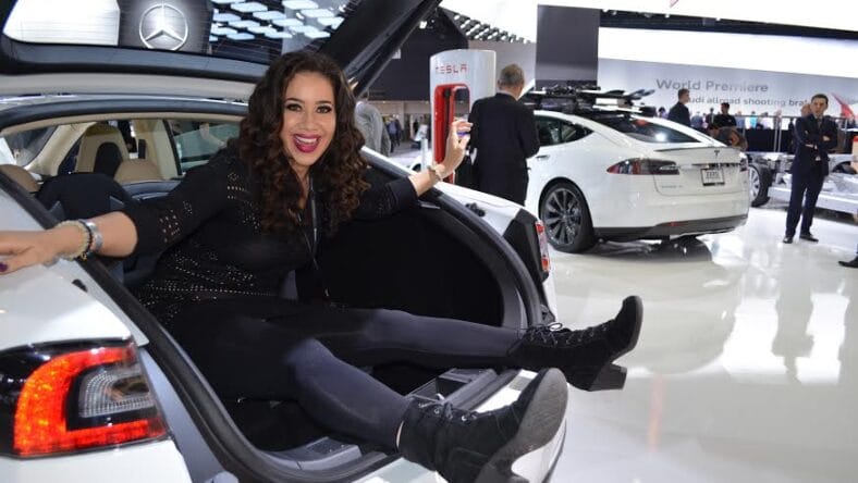 Leaura Luciano In The Tesla S