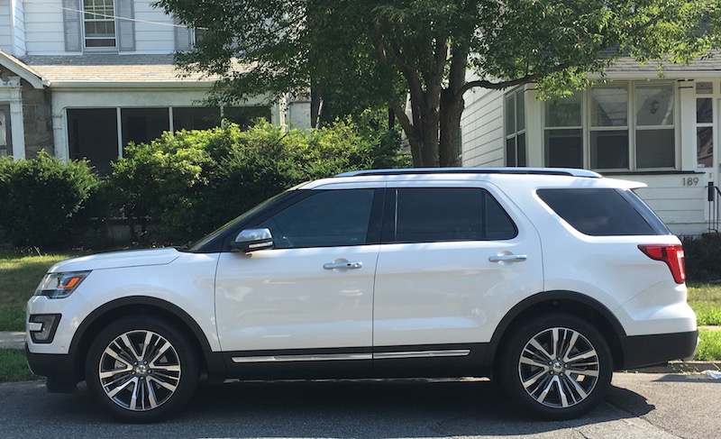 Ford Explorer 3 Row SUV