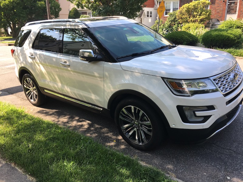 Ford Explorer 3 Row SUV