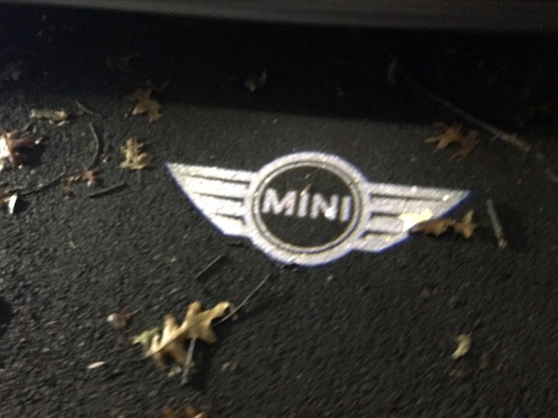 2018 Mini Cooper S E plug in hybrid electric car