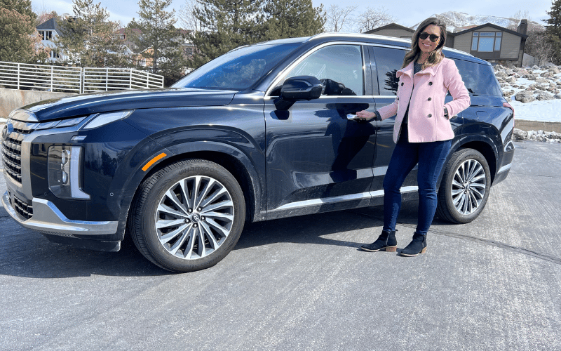 2023 Hyundai Palisade Calligraphy: This Upscale, Affordable 3-Row SUV Has  Me Smitten – A Girls Guide to Cars