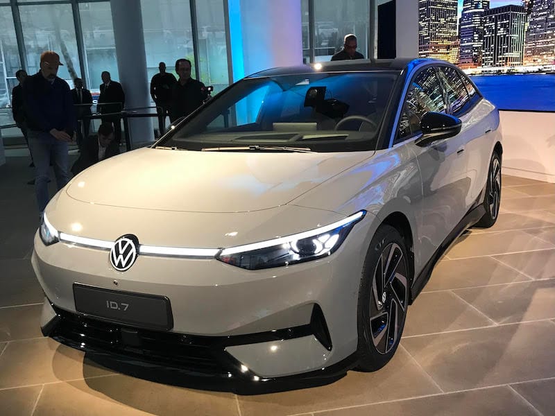 Check out the new 435-mile range VW ID.7 electric sedan
