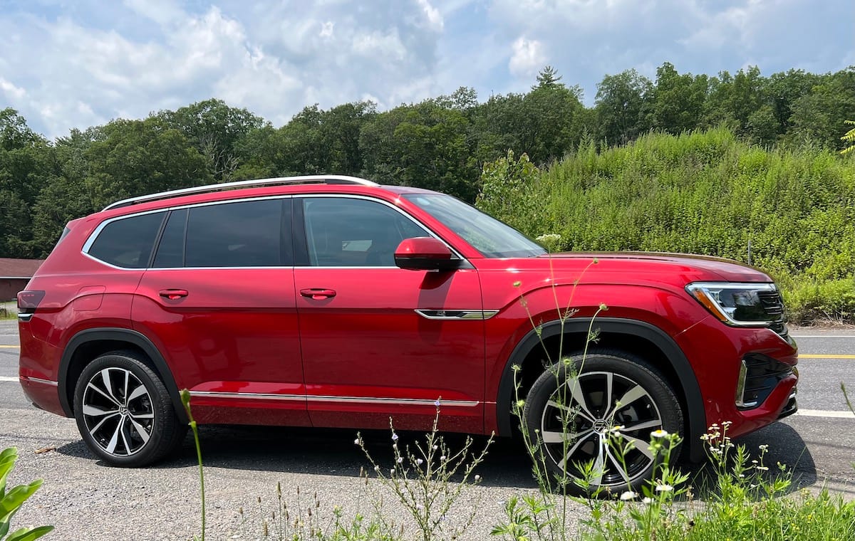 The Updated, Upgraded 2024 VW Atlas A Girls Guide to Cars