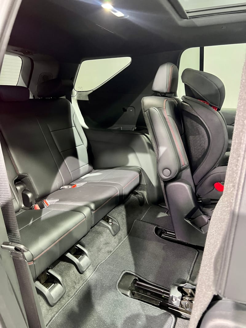 Chevy Traverse 3row SUV Gets a Huge Makeover A Girls Guide to Cars