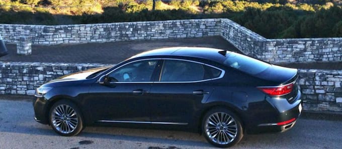 Kia Cadenza luxury sedan
