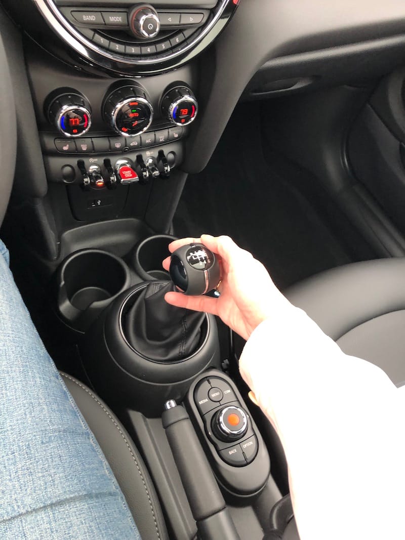 Fast, Fun and Fabulous: Our Guide to Being a Car Girl 13 Mini Oxford Edition, Best Car For College Students And Car Girl
