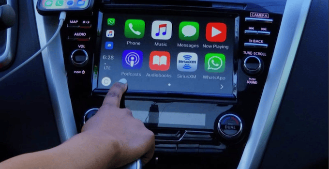 Apple CarPlay