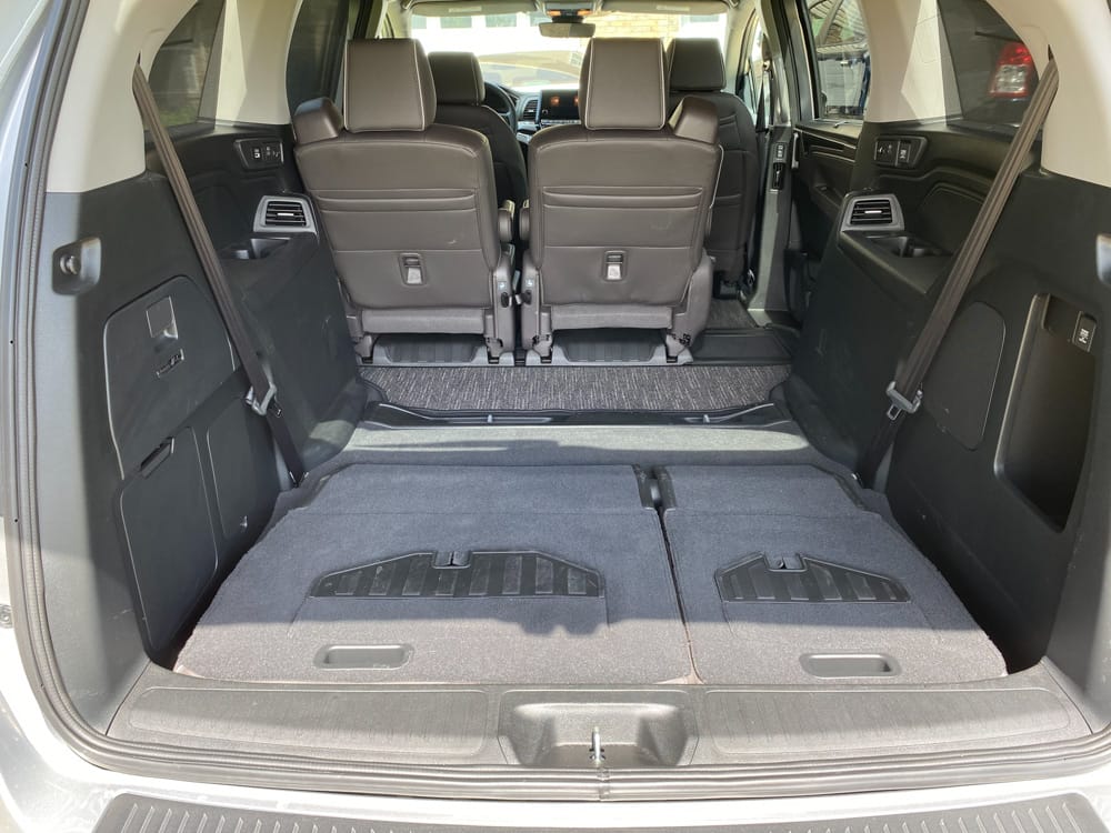 Removable Seats In Family Cars? These SUVs and Minivans Give You the Ultimate Control 4 Third Row Seats Stow Away In The Floor For Flat-Load Cargo Space Removable Seating Family Cars