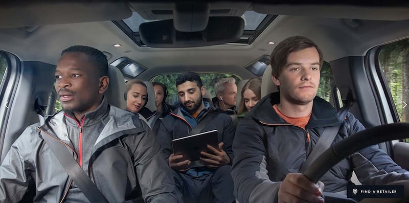 8 People In The Defender 130! Photo: Land Rover