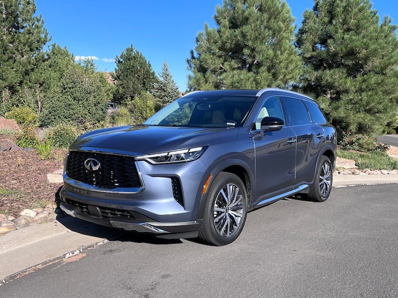 The 2022 Infiniti QX60 is among the best luxury cars and luxury family cars