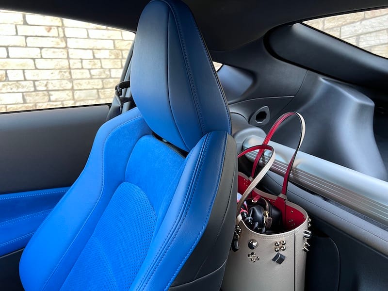 15 Great Places to Put Your Handbag, Tote Bag or Crossbody Bag in the Car 8 The Spot Behind The Passenger'S Seat Was Perfect For My Handbag. Perfect.