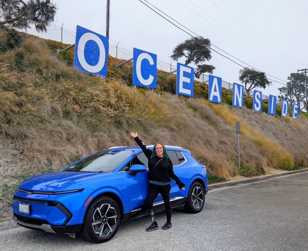 Chevrolet Equinox Ev In Riptide Blue