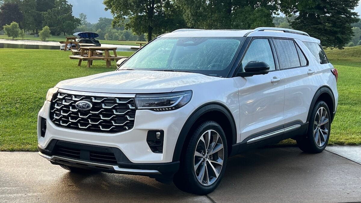 The 2025 Ford Explorer Most Affordable 3 Row Suvs