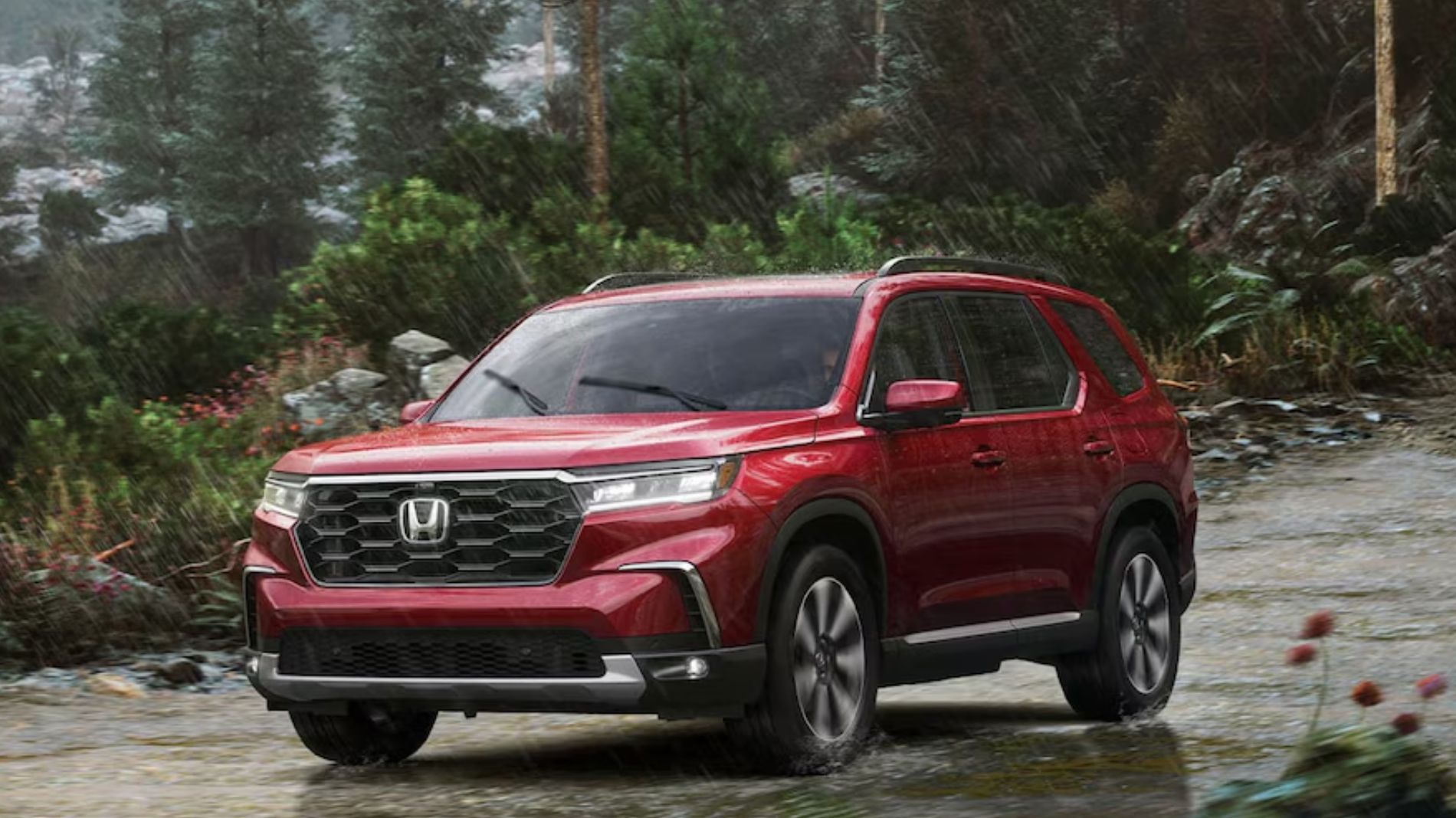 The 2026 Honda Pilot Driving In The Rain