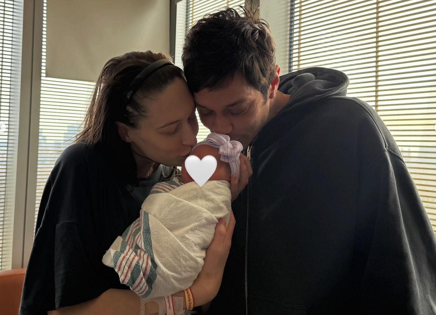 Elsie Hewitt and Pete Davidson with daughter Scottie