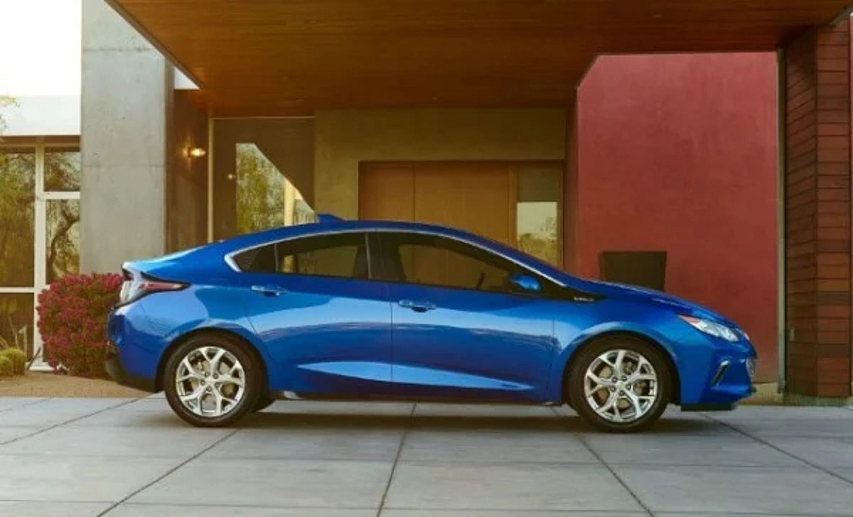 2016 Chevy Volt General Motors
