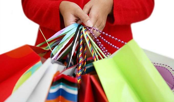 Driving While Holidazed: Tips to Keep You and Your Car Safe 7 Holiday safety mother's day gift