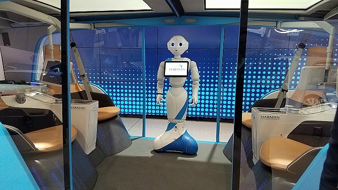 A Girls Guide to Cars | So You Think Your Phone is Connected? Wait Till You See What Your Car Can Do - Harman Header