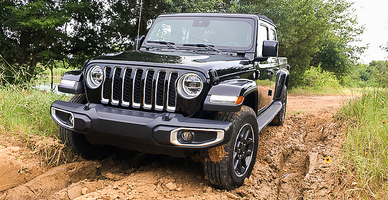 A Girls Guide to Cars | Jeep Gladiator: Yes, This Is the 2020 Jeep Truck - 2020 Jeep Gladiator Review 2