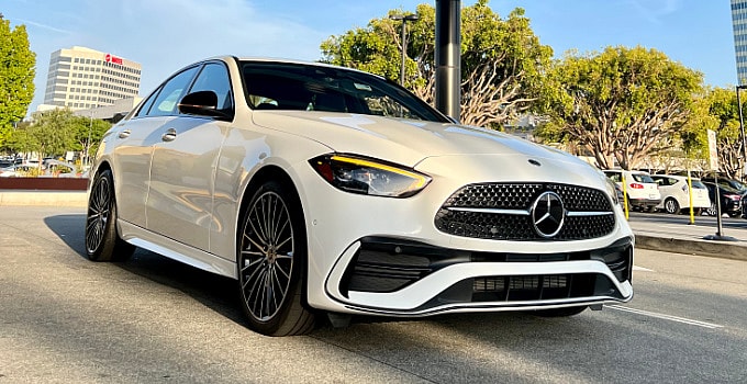 2022 Mercedes-Benz C-Class First Drive: This Is More Than Just A Baby S-Class 7 A Girls Guide to Cars | 2022 Mercedes-Benz C-Class First Drive: This Is More Than Just A Baby S-Class - c300 featured