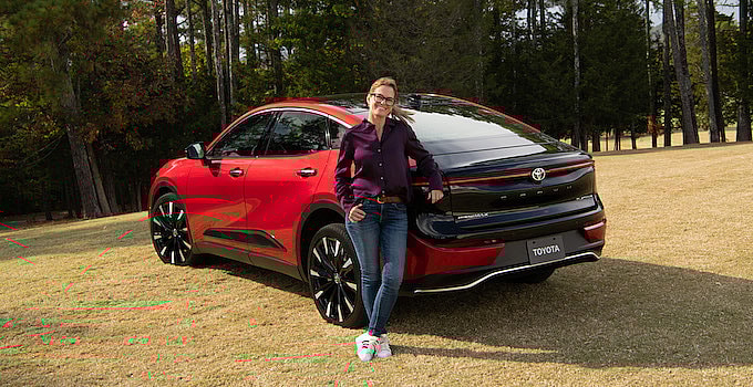 Sara Lacey and the Crown FI