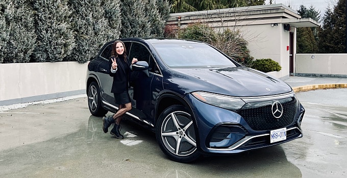 A Girls Guide to Cars | The Mercedes-Benz EQS 580 SUV Feels Like Sunday Brunch on a Sunny Patio - featured 4