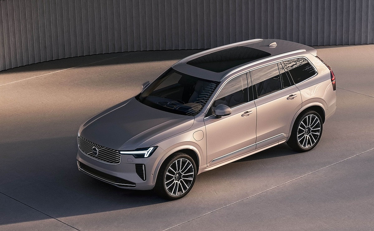 Top view with pano sunroof 2025.5 Volvo XC90