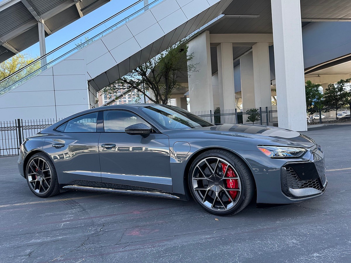 The Audi RS e-tron GT Performance showing its red shoes