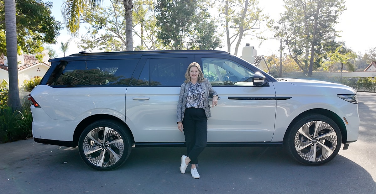 Me with the 2025 Lincoln Navigator