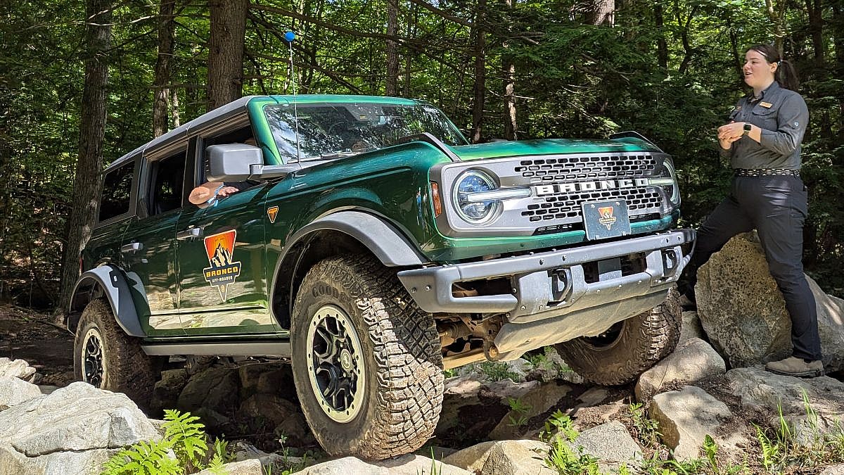The Ford Bronco Badlands Off-Road