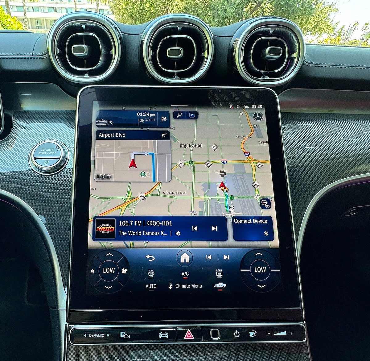 The Multimedia System In The Mercedes-Benz Cle