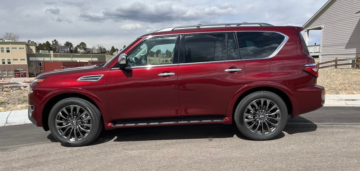 Nissan Armada profile. I like the chrome details. Photo: Sara Lacey