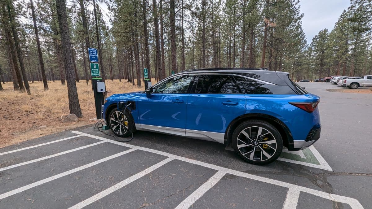 A Girls Guide To Cars | The 2024 Acura Zdx Type S May Have Convinced My In-Laws To Consider An Ev - Pxl 20241011 192416684