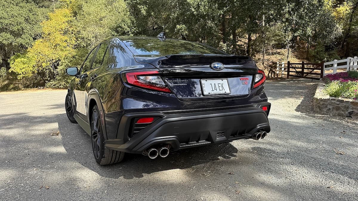Rear 3_4 Angle 2025 Subaru Wrx Ts