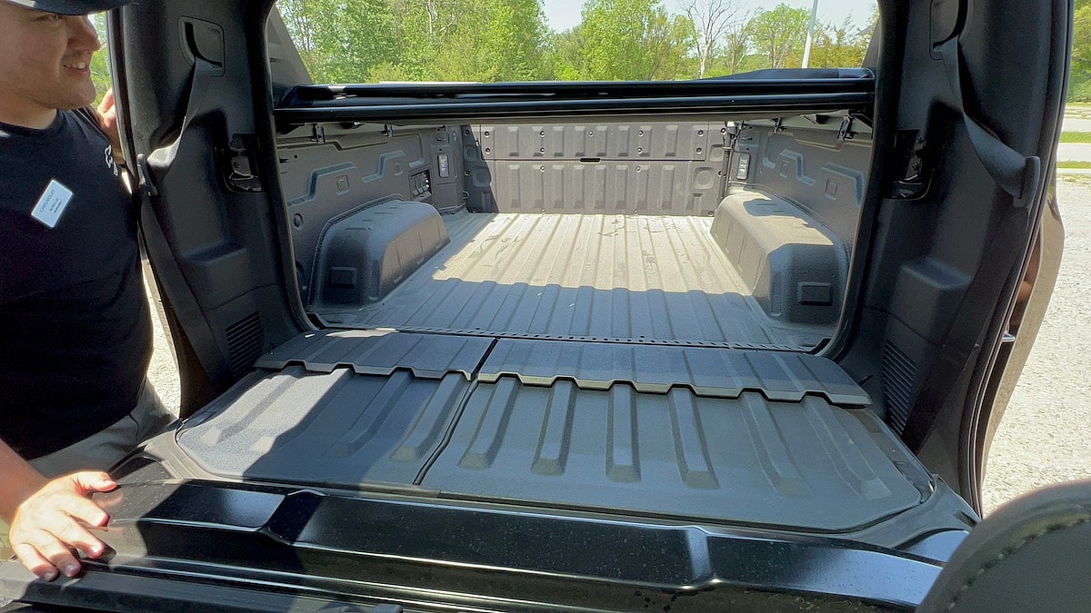 This is the Craziest Pickup Truck Feature - And We LOVE It: Chevrolet Silverado EV Midgate 10 The Fully Convertible Mid-Gate In The Chevrolet Silverado Ev