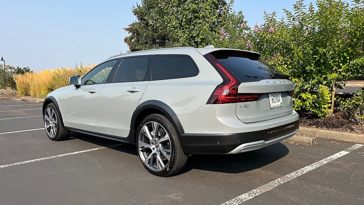 Why We Love The Station Wagon