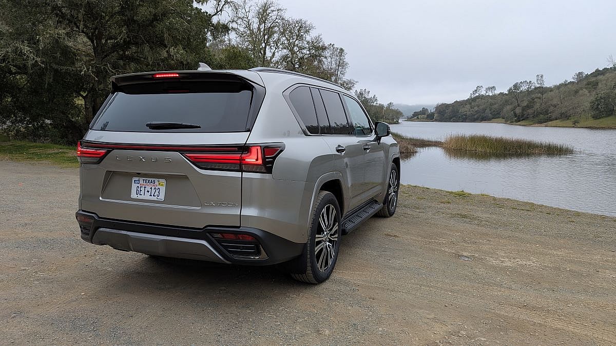 The 2025 Lexus Lx 700H Luxury Edition