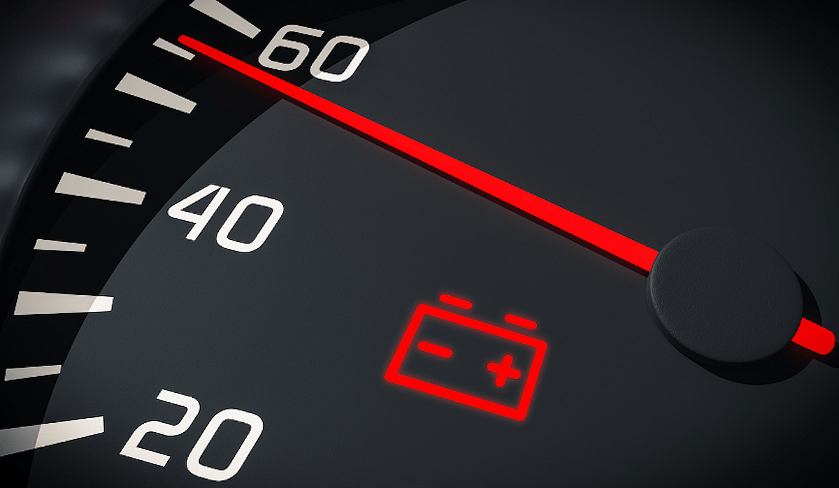 Battery-Warning-Light-Canva-1