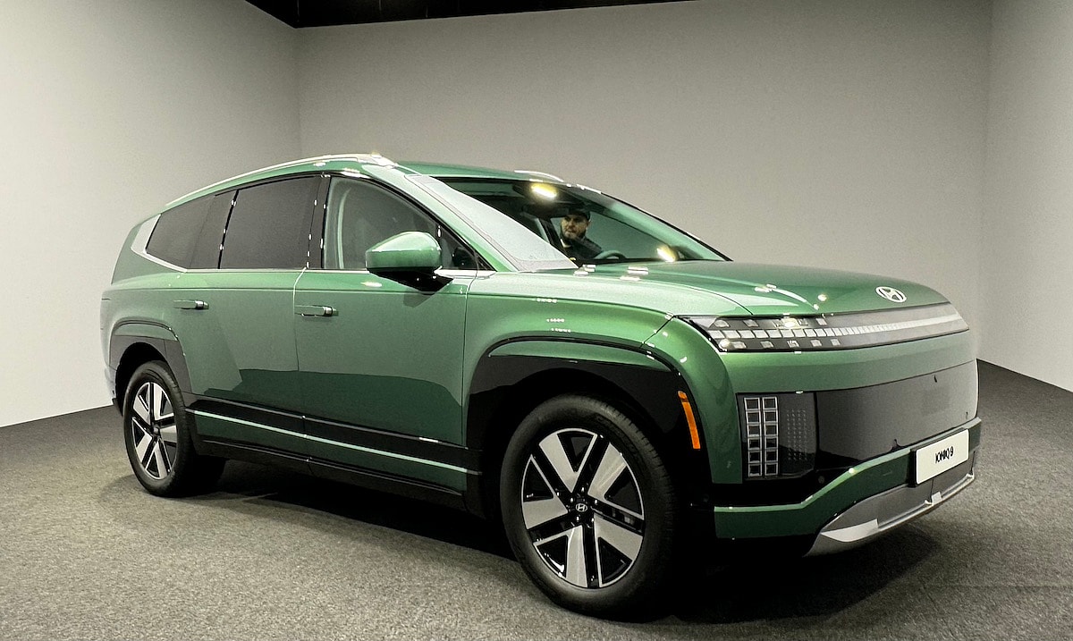 The 2025 Hyundai Ioniq 9 Sel Edition