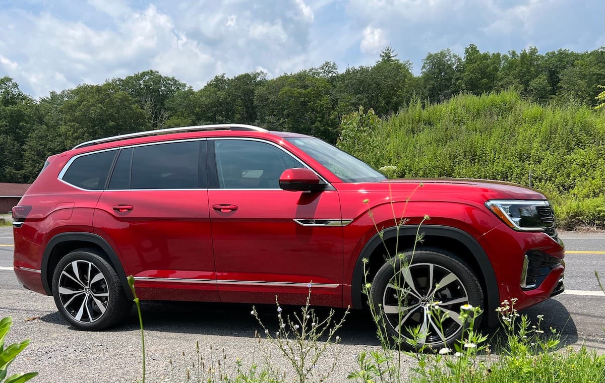 Which Volkswagen SUV is Right for You? Here's How the VW Atlas, Atlas Cross Sport, Tiguan and Taos Line Up 8 The 2024 Vw Atlas
