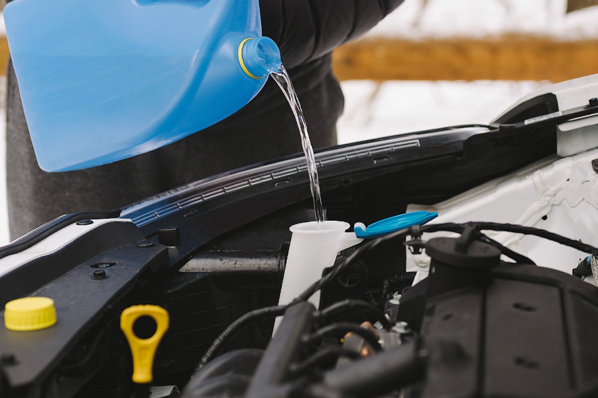 Add-Windshield-Wiper-Fluid-Canva
