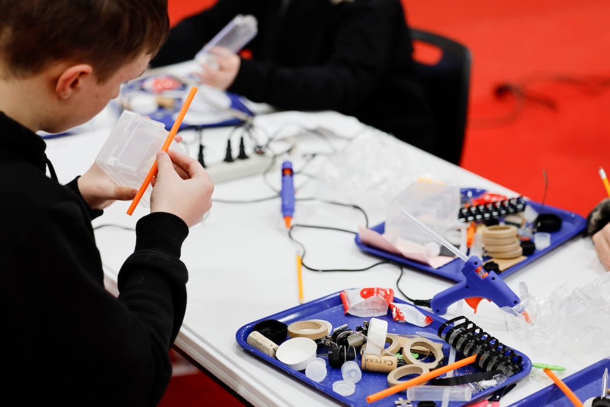 More Than Cars: How Hyundai is Fueling Kids, Colleges and Communities 5 Child Creativity Lab Savannah Ga Hyundai Hope