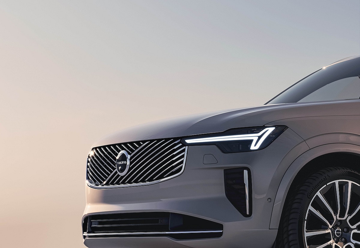 Front End 2025.5 Volvo Xc90