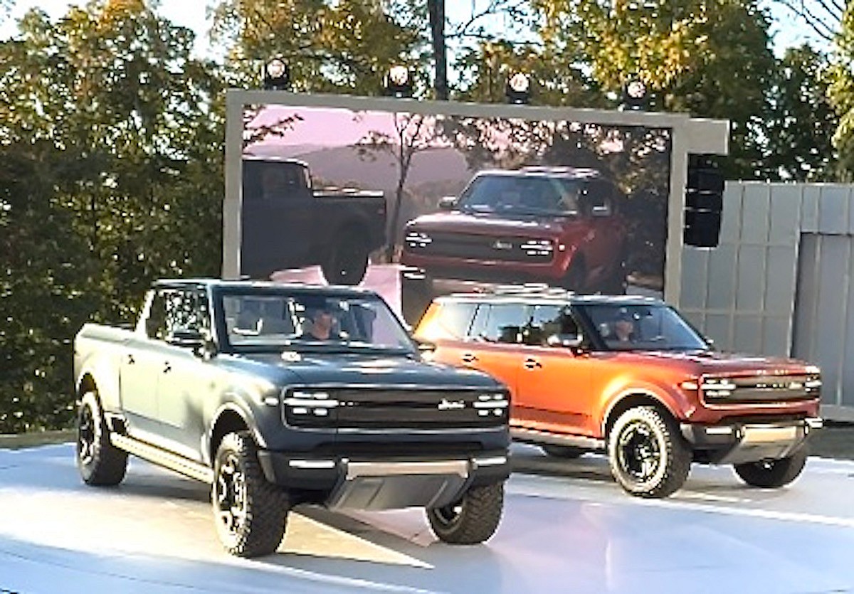 The Scout Terra And Traveler