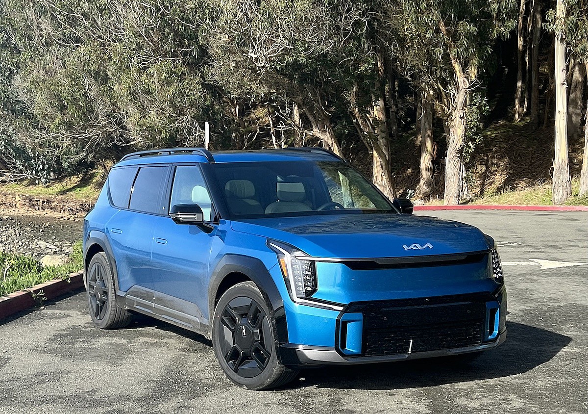 The 2024 Kia Ev9