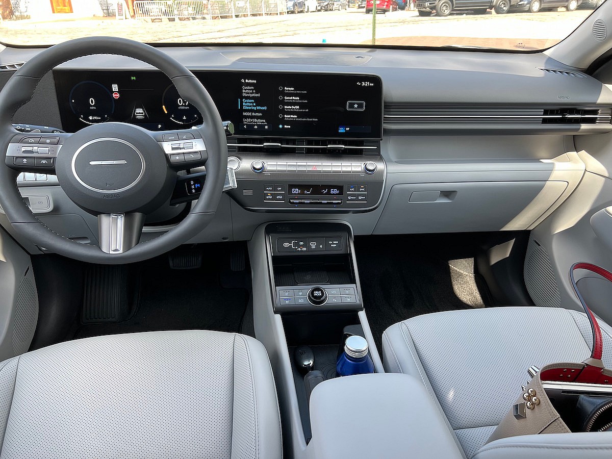 The Front Seat In The Hyundai Kona
