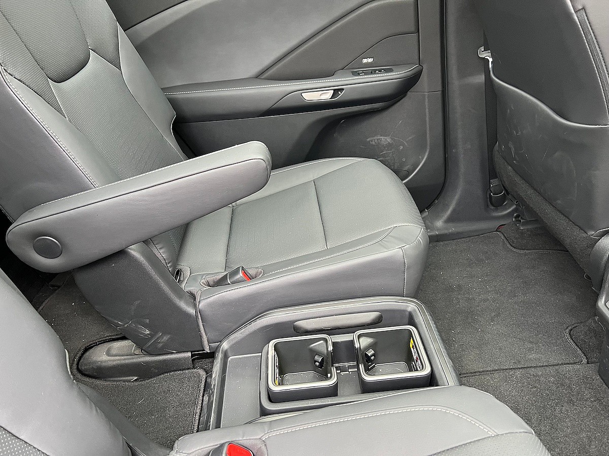The Removable Center Row Console In The Lexus Tx Is Also Easy To Step Over