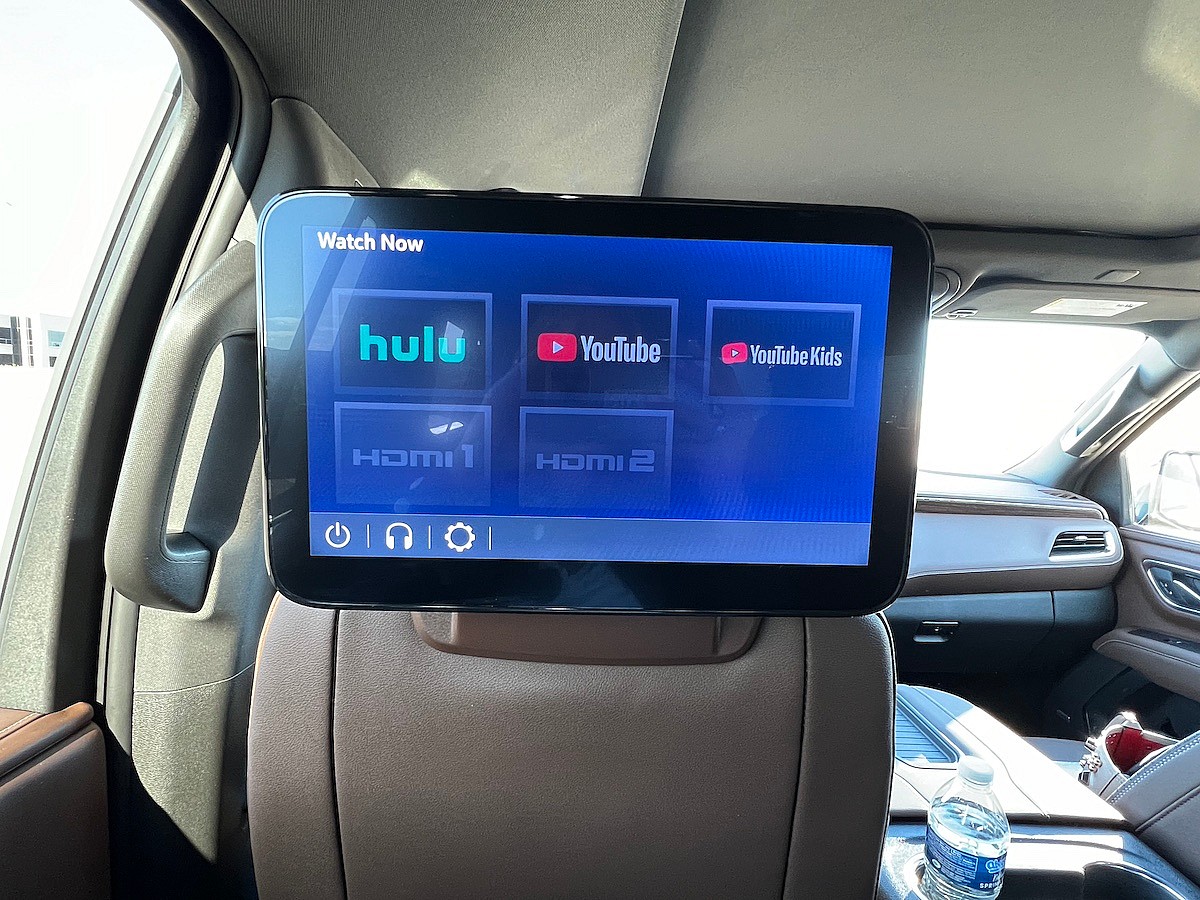 13 Reasons the 2024 Chevrolet Suburban Is a Family Favorite - And 5 Caveats to Consider 14 Rear Entertainment Is Still Available In The Chevrolet Suburban